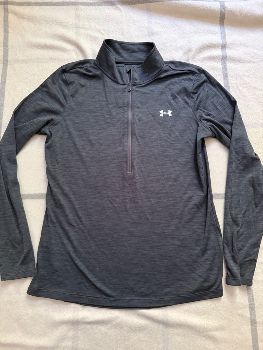 Under Armour Charcoal Gray Quarter-Zip Performance Pullover Women’s Large